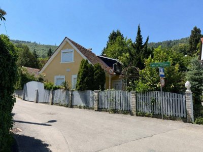 Graz-Eggenberg! Gut Grabenhofen - Historisches Juwel mit Entwicklungspotenzial!