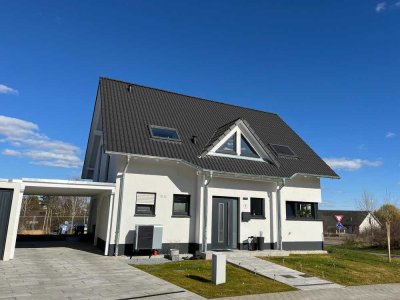 ERSTBEZUG | TOP-LAGE | Modernes EFH | großer Garten | Garage & Carport | uvm.