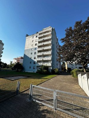 1-Zimmer-Wohnung mit tollem Ausblick und neuer Küche