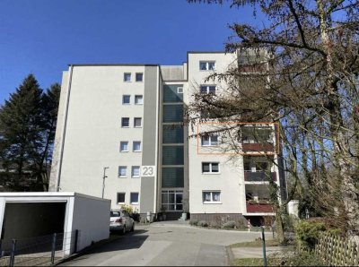 Helle 3,5-Zimmer-Wohnung mit Balkon im 2. OG in Dinslaken
