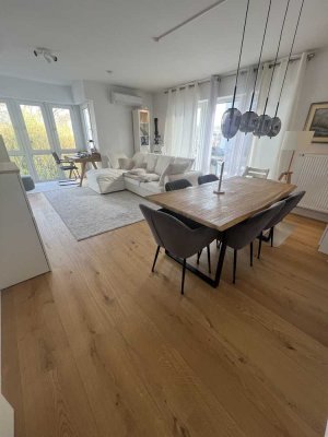 Moderne 3-Zimmer-Wohnung mit Balkon, Tiefgarage & Top-Ausstattung