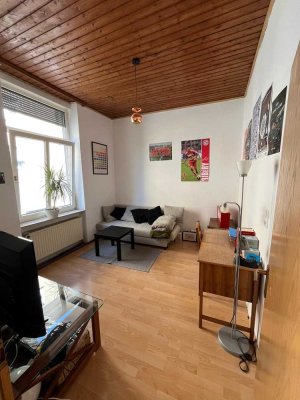 Schönes WG Zimmer in 3-Zimmer Wohnung in Top Sanderau Lage ab sofort / 3er WG! Küche vorhanden!