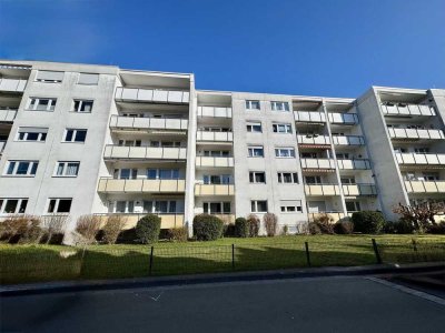 KL-Ost: ETW mit 2 Zimmern, Küche, Bad, Balkon und Garage