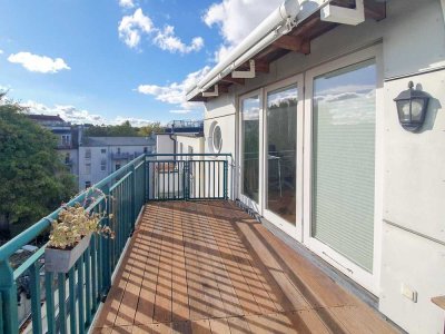 *Über den Dächern von Ottensen* Individuelle Maisonettewohnung mit sonniger Dachterrasse