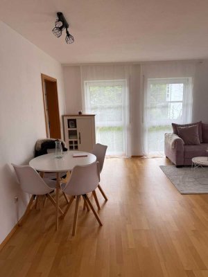 Schöne 2-Zimmer-Wohnung mit Balkon und Einbauchküche in Balingen-Engstlatt