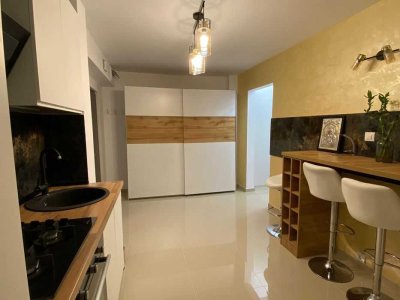 sanierte 2-Zimmer-Wohnung mit Balkon