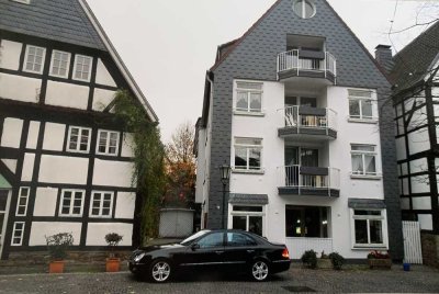 Schöne 3,5 Zimmer Wohnung mit Balkon in Hattinger Altstadt