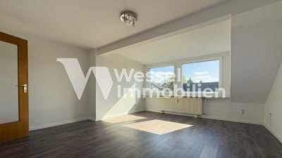 Dachgeschosswohnung mit Charme