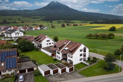 Gemütliche 2-Zimmer-Dachgeschosswohnung mit Balkon & Carport