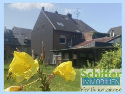 DIY-Objekt mit viel  Wohnfläche und großem Garten wartet auf kreative Handwerker