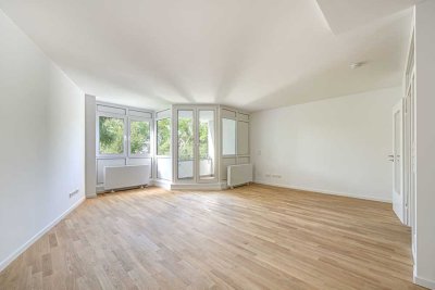 FRISCH SANIERT in MARIENDORF: 2-Zimmer + Balkon + modernes Bad + bezugsfrei