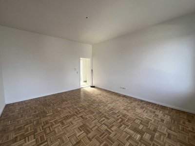 Luxuriös sanierte 2-Zimmer-Wohnung in Heckinghausen – Echtholzparkett, Naturstein & Designbad