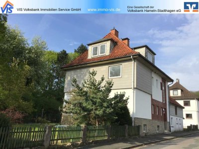 "Zweifamilienwohnhaus mit Nebengelass in Lauenstein zu verkaufen!"