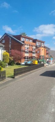 Exklusive 5-Zimmer-Maisonette-Wohnung suchen Familie mit Kindern