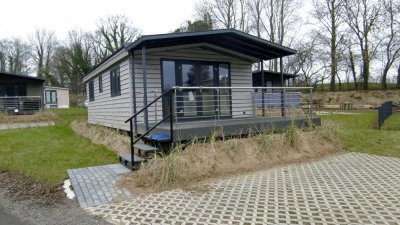 Möbliertes Ferienhaus mit Sonnenterrasse auf Pachtgrund in Scharbeutz nahe Ostsee