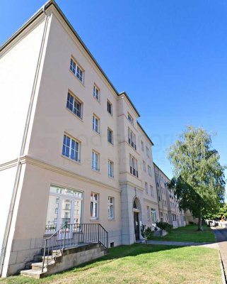*** Eigener Garten und BALKON*** Wunderschöne 2-Raum-Wohnung ! Eigennutzung oder Kapitalanlage!