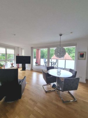 Wohnqualität in Bestlage - großzügige 4 Zimmer Wohnung am Stormarnplatz