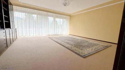PROVISIONSFREI - MIETE RUHELAGE SALZBURG PARSCH - BORROMÄUMSTRASSE: Geräumige 79 m² 3-Zimmer-Wohnung mit Süd- und Nord-Balkon inkl TG-Stellplatz - teilmöbliert mit Einbaumöbel