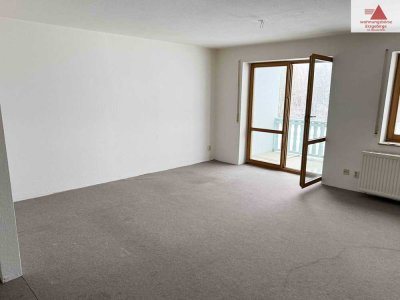 3-Raum Erdgeschosswohnung mit Balkon und Stellplatz im Herzog-Georg-Ring!