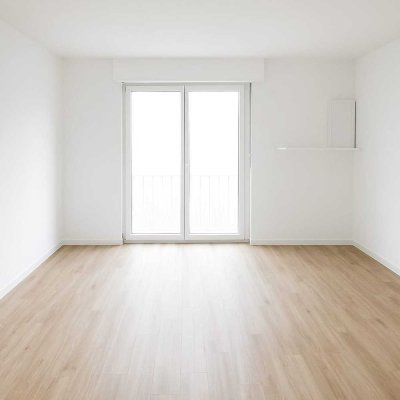 renovierte 3-Raum-Wohnung mit  EBK