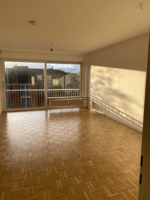 Helle 2- Zimmer Wohnung ab 01.07. -provisionsfrei- Hannover Groß-Buchholz