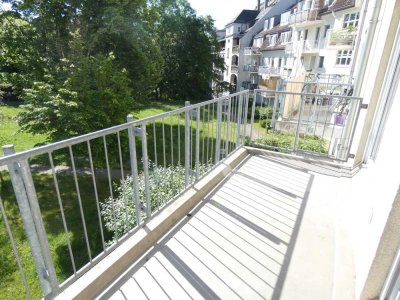 Balkonwohnung! *Stellplatz inklusive*