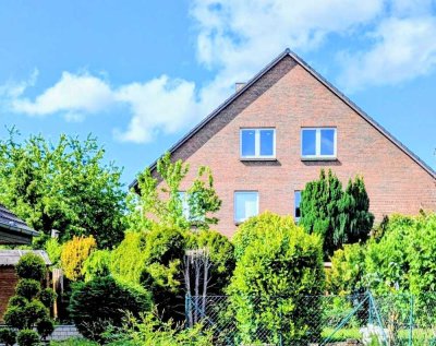 Privater Garten, ruhige Lage: Helle 2-Zi. Wohnung in Mörse