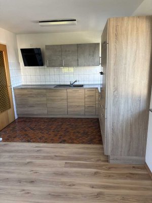 Erstbezug nach Sanierung: ansprechende 3,5-Zimmer-Wohnung mit Einbauküche und Balkon in Hochdorf