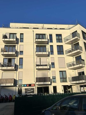 Erstbezug! Tolle lichtdurchflutete 2-Zimmer-Wohnung mit Balkon in Berlin-Französisch Buchholz