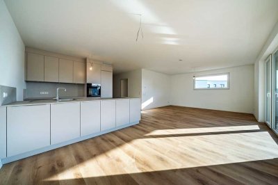 Exklusive 4-Zimmer-Neubauwohnung – Erstbezug mit großem Balkon und Tiefgaragenstellplätzen