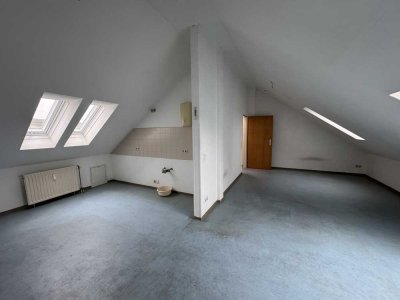 !!! Tolle 1-Zimmer-Wohnung im DG !!!