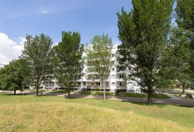 Herrlich grün und viel Platz auf dem tollen Balkon - einfach #richtig jut.