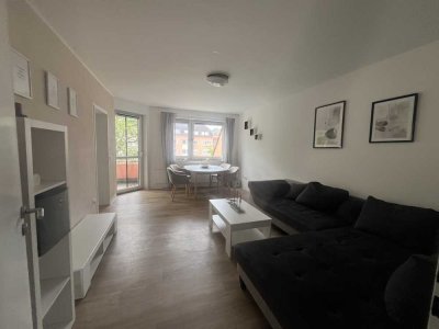 ***�Kernsanierte 2-Zimmer-Wohnung mit Balkon mit Blick ins Grüne (Provisionsfrei)***