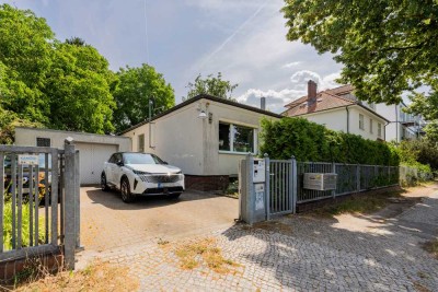 Privatverkauf - Vollunterkellerter Bungalow mit viel Platz in begehrter Lage