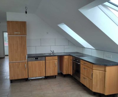 Erstbezug mit EBK: Exklusive 2,5-Raum-Dachgeschosswohnung mit geh. Innenausstattung in Crailsheim