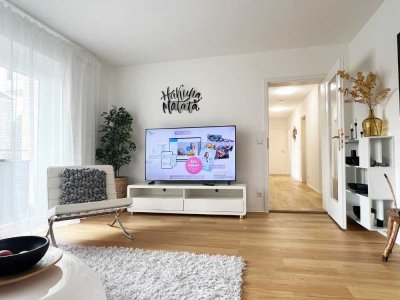 Top Renditeobjekt - voll möblierte 4-Zi. Wohnung mit 2 Südbalkonen in München-Freimann