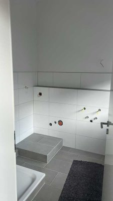 Renovierte 2-Zimmer Wohnung in Oberkassel
