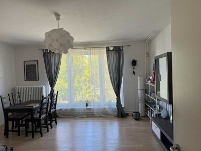 Helle 2-Zimmer-Wohnung nahe des Gesundheitszentrums