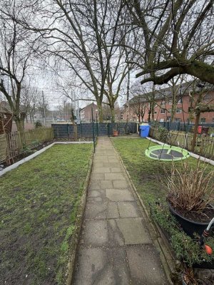 Helles Reihenhaus mit Garten und weiteren Ausbaumöglichkeiten