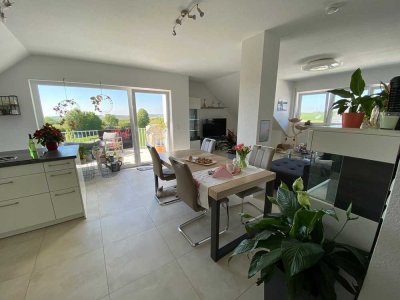 Gehobene 3.5 Zimmer Dachgeschosswohnung mit Weitblick