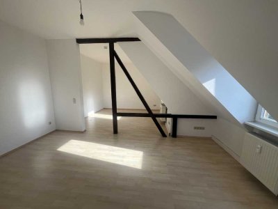 Kleine feine 1 ZKB Altbau-Wohnung im ruhigen Hinterhaus