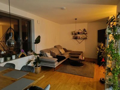 NEUBAU! | Schön geschnittene helle 3-Zimmer-Wohnung mit schönem Ausblick und Einbauküche