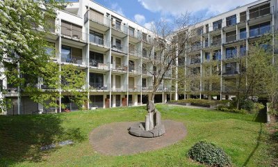 Teilmöblierte Single-Wohnung mit Einbauküche