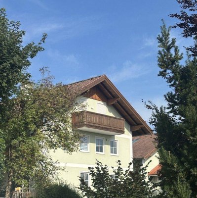 KOPPL: Gemütliche 3,5-Zimmer-Wohnung mit Terrasse und 2 Balkonen, Panoramablick, Zweitwohnsitzwidmung