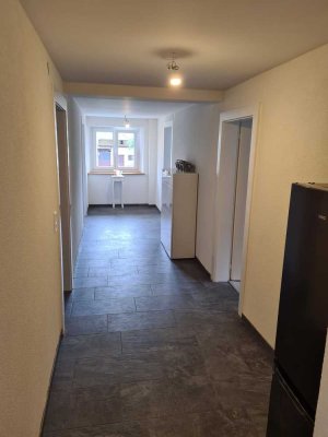 3-Zi. Wohnung