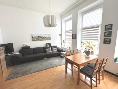 Sehr gepflegte Altbauwohnung, ruhige Lage im 4-Parteienhaus