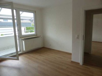 Hanau-Stadtm., 2-ZW, Balkon, Aufzug, Nähe Klinikum