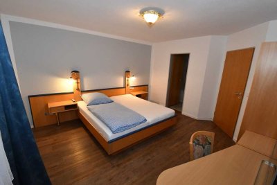 KLEINAPARTMENT / WG-Zimmer OTTOBRUNN (möbliert) MÄRZ / APRIL 2025