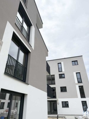 Neubau - Helle 4-Zimmer Penthouse Wohnung