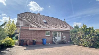 Ab sofort frei lieferbar: Ideal geschnittenes Einfamilienhaus mit Einliegerwohnung in Kaltenkirchen